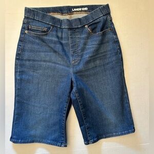 Lands End Bermuda stretchy blue denim pull on shorts Sz-10 L8